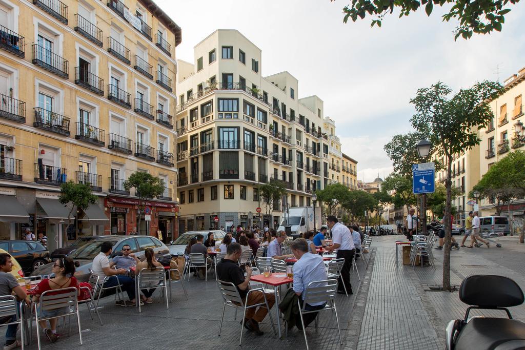 Bookinmadrid Com - Cascorro Sq 18 Pax Apartamento Exterior foto