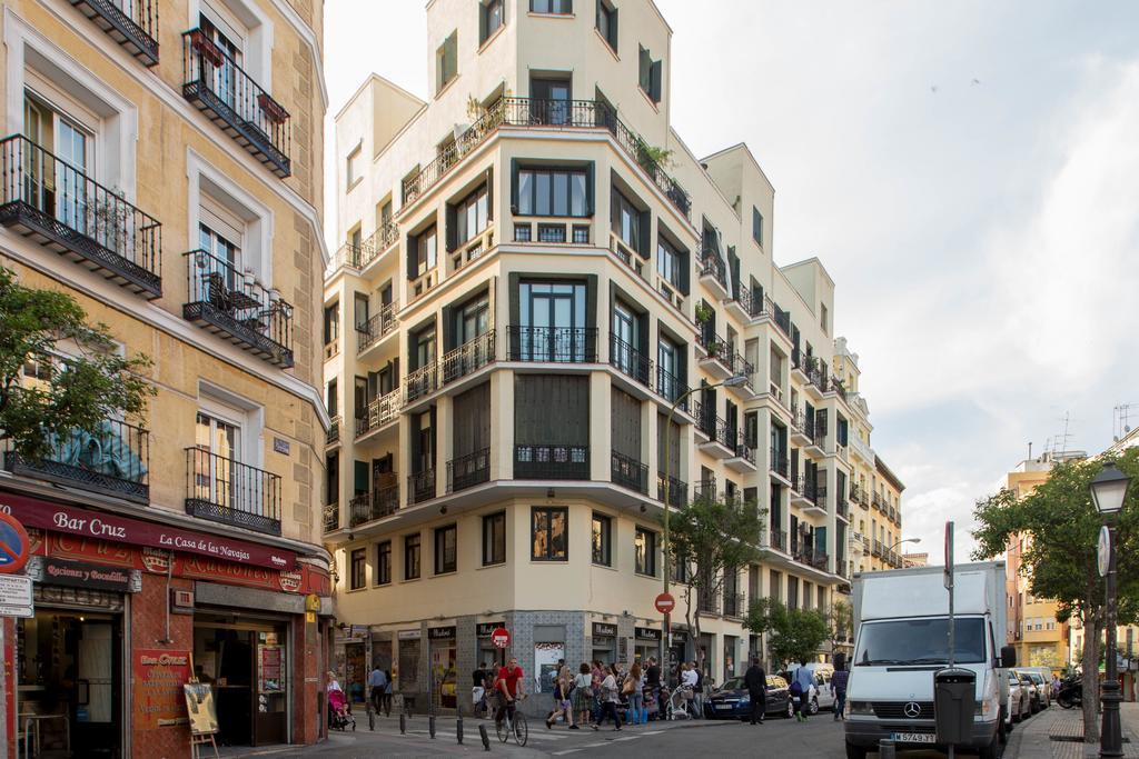 Bookinmadrid Com - Cascorro Sq 18 Pax Apartamento Exterior foto