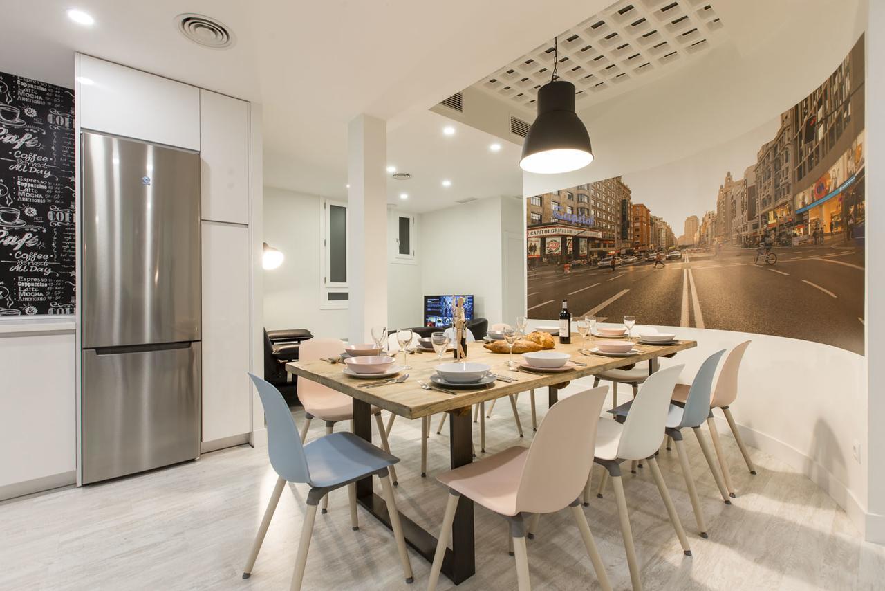 Bookinmadrid Com - Cascorro Sq 18 Pax Apartamento Exterior foto