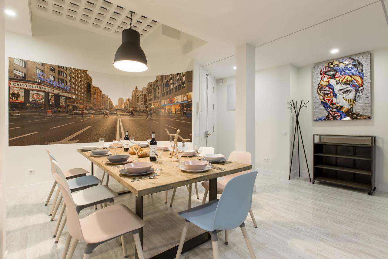 Bookinmadrid Com - Cascorro Sq 18 Pax Apartamento Exterior foto